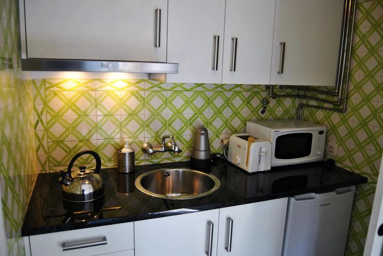 Apartment In Traditional Villa At The Beach Resort Praia Da Rocha Portimao