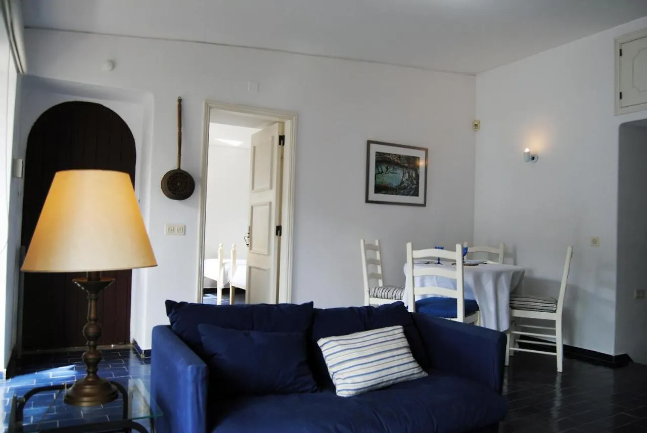 Apartment In Traditional Villa At The Beach Resort Praia Da Rocha Portimao